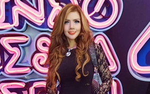 Barbie Kumalasari 'Maksa' Jadi Anak, Wajah Cantik Putri Angkat Mr Puisi Yang Asli Bikin Takjub
