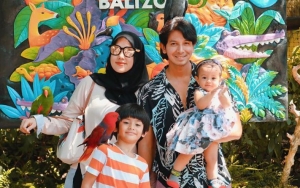  Manisnya Sonny Septian 'Suami Idaman' Ajak Kedua Anaknya Nyanyi Lagu Romantis Untuk Fairuz A. Rafiq