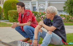 EXO-SC Melamun Tampan Di Teaser Album 'What A Life', Umumkan Bakal Ikut Tulis Lagu Debutnya