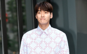 Bakal Lakoni Adegan Aksi, Kim Young Kwang Bertekad Tunjukkan Sisi Barunya di Film 'Mission Possible'