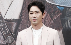Kang Ji Hwan Ternyata Asyik Karaoke Saat Polisi Datang, Diduga Teler Narkoba