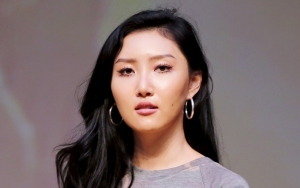 Hwasa Mamamoo Cuma Pakai Bikini dan Handuk, Bahas Cara Hadapi Kecemasan
