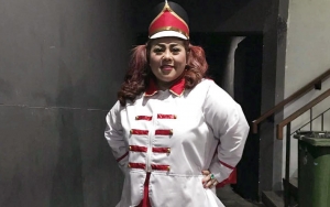  Sudah Ditahan, Nunung Minta Bawakan Sisir Dan Parfum Saat Dijenguk Putranya