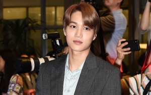 Kai Girang Dapat Peluk dan Cium dari Tamu Spesial di Backstage Konser EXO