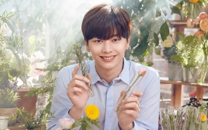 Sungjae BTOB Dibilang Mirip Pelawak Usai Kebanyakan Gaya di Postingan Terbaru