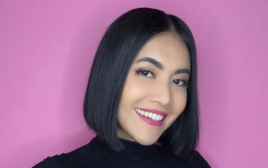 Beda Dari Yang Lain, Denada Bikin Takjub Lakukan ‘Bottle Cap Challenge’ Pakai High Heels