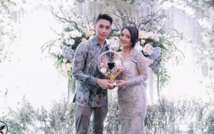Penuh Haru, Siti Badriah Nangis di Pangkuan Sang Ayah Saat Jalani Prosesi Sungkeman