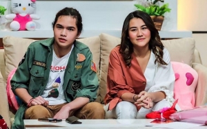  Aaliyah Massaid-Dul Jaelani Pamer 'Kencan' Sehari, Netter Salfok Posisi Tangan Anak Ahmad Dhani