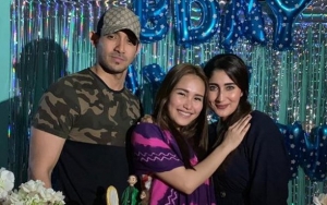 Ayu Ting Ting Hadiri Pernikahan Eks Tommy Kurniawan, Ditegur Soal Dada Nempel ke Suami Tania Nadira