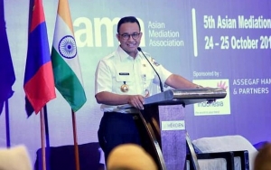 Anies Baswedan Cuek Soal Pria yang Ancam Bunuh Dirinya, Sebut Semua Orang Bebas Berpendapat