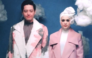 Kompak Unggah Foto Ini, Roger Danuarta dan Cut Meyriska Resmi Menikah?