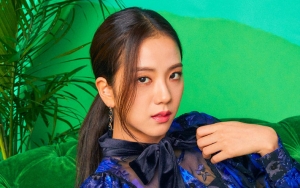 Kecantikan Jisoo BLACKPINK di Bandara Jadi Sorotan, Dipuji Murah Senyum dan Tak Sombong