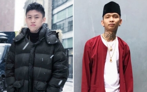 Sering Dibandingkan dengan Rich Brian, Young Lex Balas Haters Lewat Single 'Lah Bodo Amat'