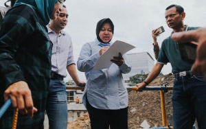Ditantang Tuntaskan Masalah Sampah di Jakarta, Walkot Surabaya Risma Mengaku Takut