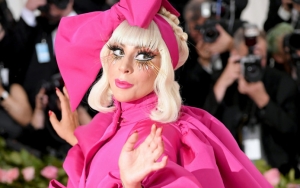 Bukan Bradley Cooper, Lady Gaga Justru Kedapatan Ciuman dengan Pria Ini