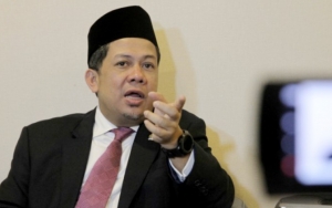 Fahri Hamzah Sebut Presiden Terlalu Kuat dan Tak Bisa Dijatuhkan