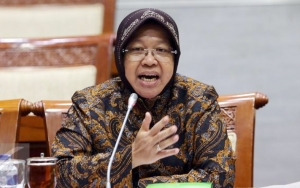 Risma Soal Sistem Kelola Sampah Surabaya Diterapkan di DKI: Ya Bisa Lah Jakarta Punya Uang Kok!