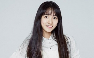 Dulu Polos, Herin Mantan Trainee SM Seksi Umbar Dada Bikin Netizen Syok Berat