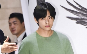 Dikenal Pemberani, V Ketakutan Main Game Virtual Ini di 'Run BTS!'