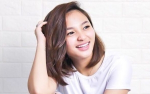 Revina VT Berita Foto Video Lirik Lagu Profil Bio Revina VT Berita Foto Video Lirik Lagu Profil Bio