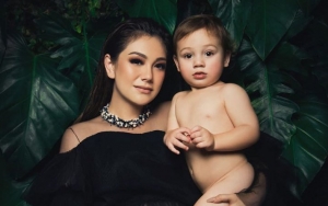  Celine Evangelista Dipuji Cantik Meski Hamil Banyak Gaya, Baby Lucio Calon Abang Makin Dewasa