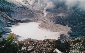 Belum Stabil, Gunung Tangkuban Parahu Kembali Meletus Kamis Malam