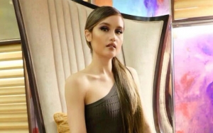 Cinta Laura Dikecam Umbar Aurat Pakai Dress 'Rantai Emas' Seksi di JFC, Bagian Perut Jadi Sorotan