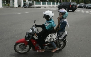 Heboh Pemerintah Aceh Atur Posisi Duduk Perempuan, Warganet Ramai Beri Sindiran