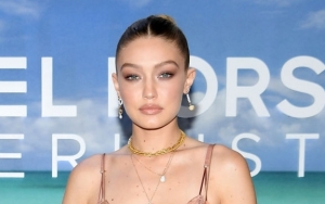Gigi Hadid Kedapatan Jalan Bareng Tyler Cameron, Move On Dari Zayn Malik?