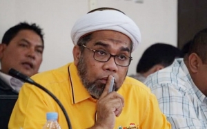 Ngabalin Minta Penjelasan FPI Soal Konsep NKRI Bersyariah dan Khilafah