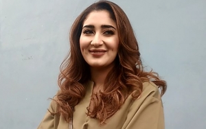 Tania Nadira Bantah Resepsi Mewah Telan Biaya Rp10 M, Ungkap Alasan Pernikahan Digelar Berhari-hari