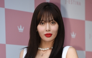 HyunA Dandan Cantik Sambil Gandeng E'Dawn Malah Diolok Seseram Annabelle