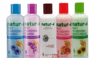 Ingin Kulitmu Cerah Sepanjang Hari Gunakan Saja Natur E Daily Nourishing Lotion Ingin Kulitmu Cerah Sepanjang Hari Gunakan Saja Natur E Daily Nourishing Lotion