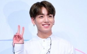 Cara Jenius Jungkook BTS Makan Mi Instan Cup Bikin Netizen Tercengang