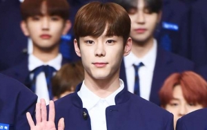 Yoon Seo Bin 'Produce X 101' Makin Tampan Saat Datangi Tempat Umum, Fans Malah Sedih Ingat Nasibnya