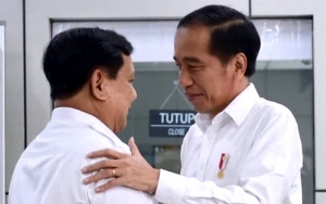 Lembaga Survei Sebut 42,8 Persen Responden Setuju Jokowi Gandeng Prabowo di Pemerintahan