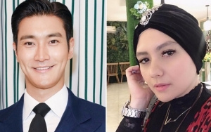Fanmeeting Siwon Usai, Viona Diminta 'Laminating' Tangan
