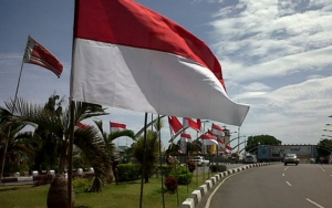 Heboh Pemuda 'Kotori' Bendera Merah Putih, Begini Penjelasan Polisi