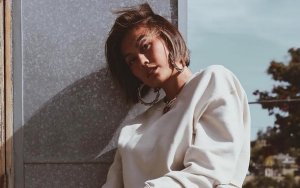 Agnes Monica 'Liar' Bikin Ngilu, Ketiak Mulus-Perut 'Mantan Siwon' Curi Perhatian
