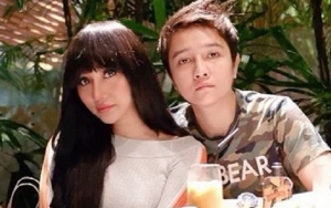 Lucinta Luna Tetap 'Hot' Meski Pakai Baju Tipis Saat Musim Dingin, Abash Malah Pengin 'Angetin'