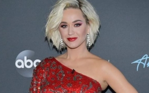 Katy Perry Dituding Lecehkan Model Pria di MV 'Teenage Dream'