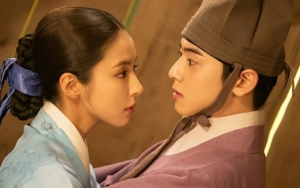 Cha Eunwoo Bakal Dekati Shin Se Kyung dengan Lebih Intim di 'Rookie Historian Goo Hae Ryung'