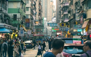 Belum Kondusif, Kemenlu Imbau WNI Tunda Pelesiran ke Hong Kong