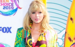 Taylor Swift Langsung Transfer Uang Puluhan Juta Demi Fans Tak Putus Sekolah