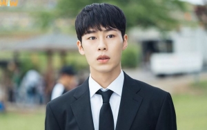 Lee Jae Wook 'Search: WWW' Tampil Beda Jadi Bad Boy di Foto 'July Found By Chance'