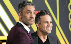Mark Ruffalo Unggah Foto Bareng Taika Waititi, Hulk Diminta Muncul di 'Thor: Love and Thunder'