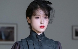 IU Ikut Isi OST 'Hotel Del Luna' Tapi Tak Bakal Dirilis Secara Resmi?