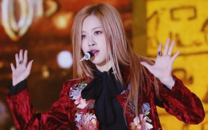 Rose BLACKPINK Sapa Fans dengan Foto Super Cantik, Netter Justru Minta Ini