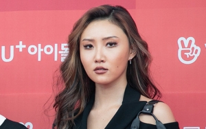 Hwasa Mamamoo Dandan Asal-Asalan di Bandara Picu Perdebatan