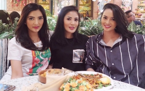 Gaya Kece Nindy, Ashanty dan Ririn Ekawati Saat Liburan di Paris Bikin Netter Mewek Berjamaah